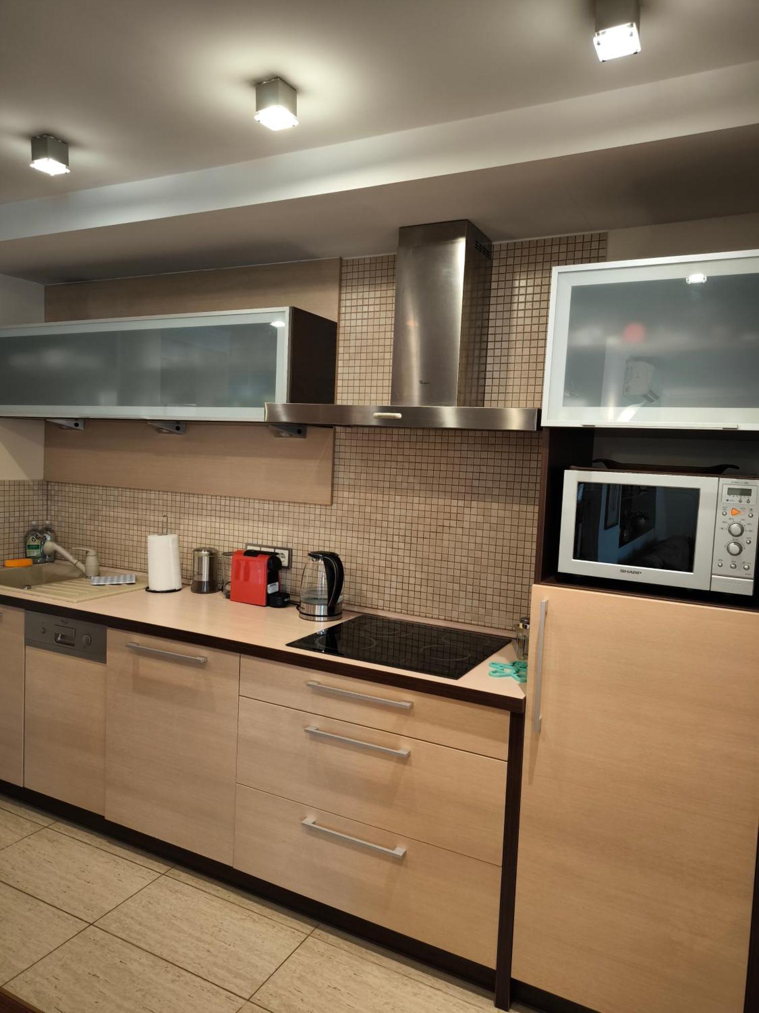 Uroczy Apartament Przy Deptaku Z Parkingiem. ポラニツァ・ズドゥルイ エクステリア 写真